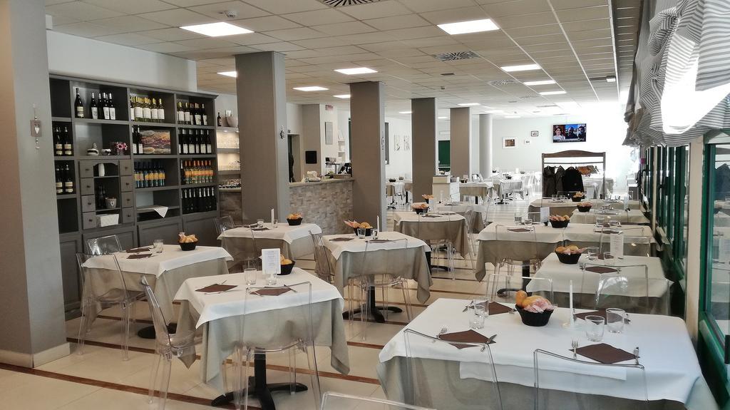 Hotel Glis San Mauro Torinese Exterior photo