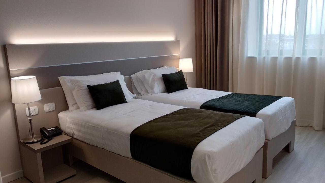 Hotel Glis San Mauro Torinese Exterior photo