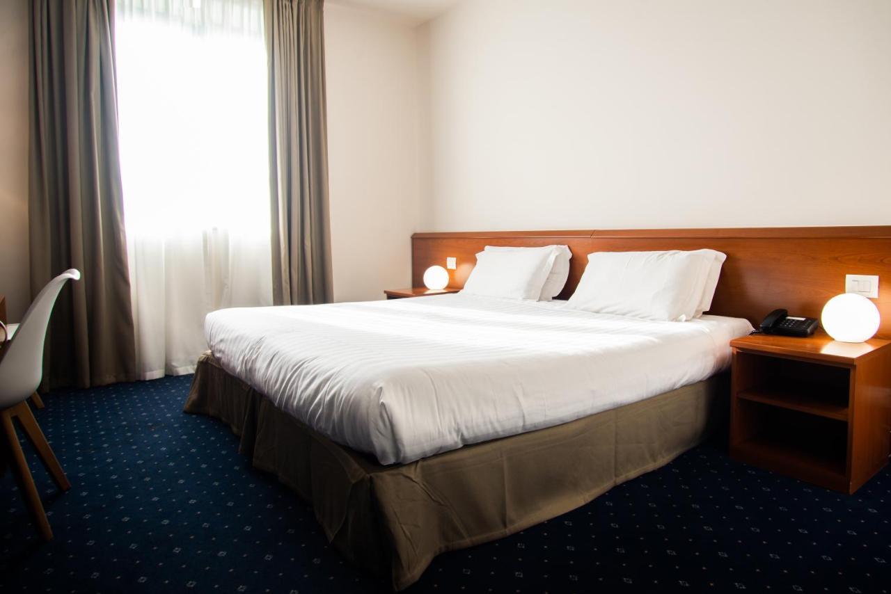 Hotel Glis San Mauro Torinese Exterior photo