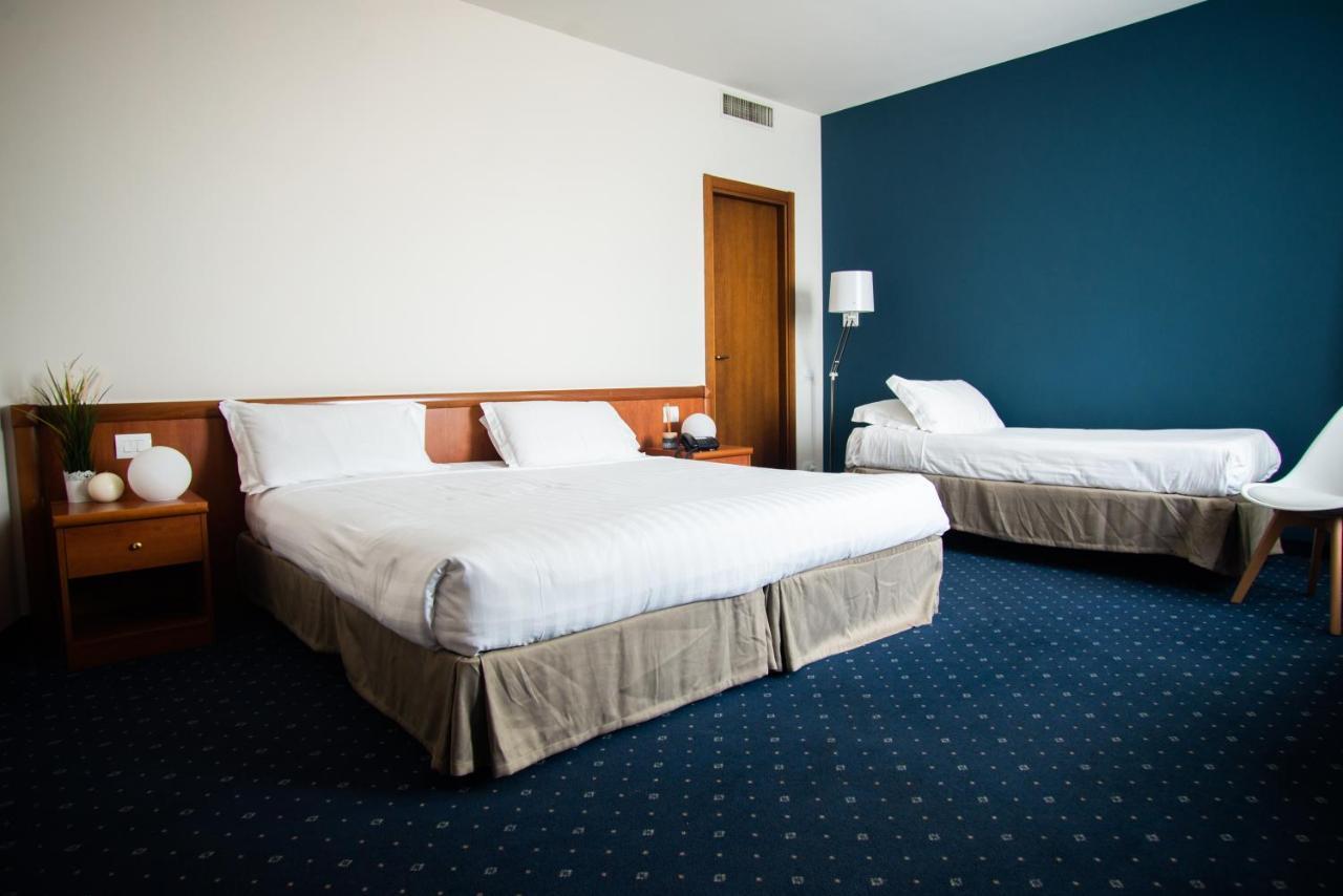 Hotel Glis San Mauro Torinese Exterior photo